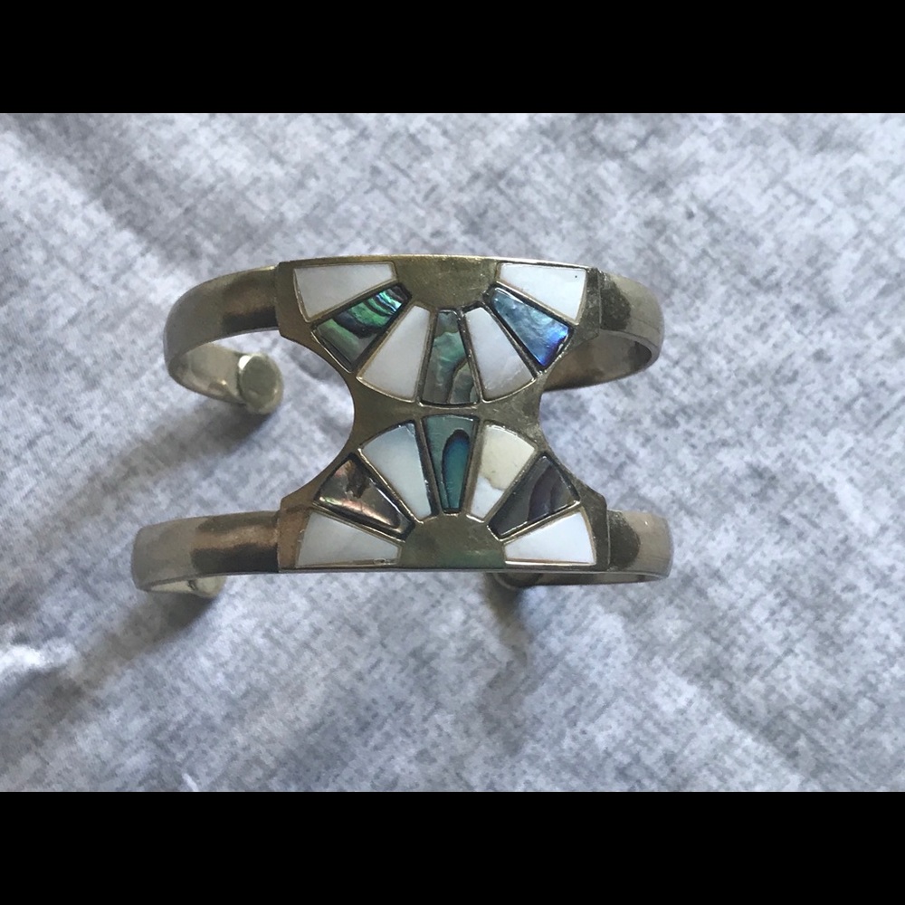 Lucky Brand Faux Abalone Bracelet!